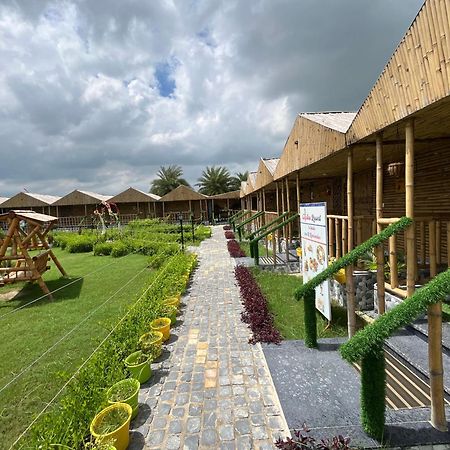 Gopika Resort Vrindāvan Exteriér fotografie